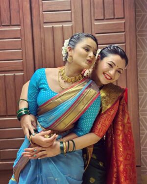 Shruti Rawat Instagram - My Wise, Patient, kind n empathetic n Beautiful in n out, On Screen Baby Girl Kiara 💖⭐️✨ #yrkkh #yehrishtakyakehlatahai