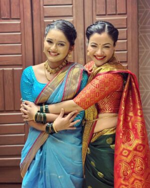 Shruti Rawat Instagram - My Wise, Patient, kind n empathetic n Beautiful in n out, On Screen Baby Girl Kiara 💖⭐️✨ #yrkkh #yehrishtakyakehlatahai