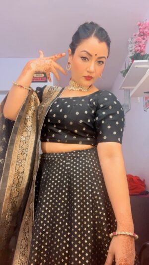 Shruti Rawat Instagram - This Trend is Funny 🤣