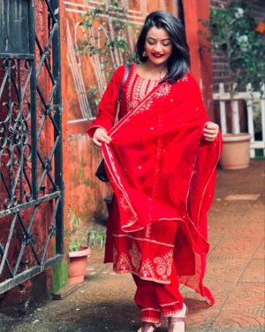 Shruti Rawat Instagram - ❤️