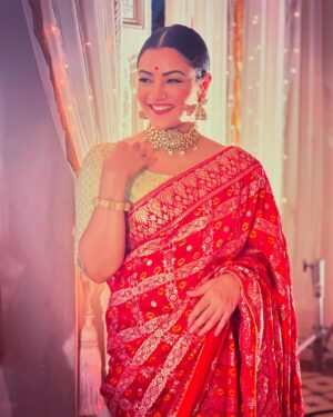 Shruti Rawat Instagram - I think I can look like Anushka Sharma Sometimes 😅😂