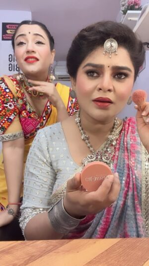Shruti Rawat Instagram - 🤣🤣 @sikandarkharbanda @rishabhjaiswalll