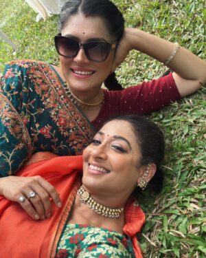 Shruti Ulfat Instagram - My Preeto.. u are a darlin… i am so happy n blessed to have a friend like you.. I am so myself with you and there is no pretence or judgments in our friendship.. i love our travel time to our shoot n back..our chitchats n sliences.. and our fun n happy moments during pur shoots. Uou make me so comfortable.. though I am the elder one but yet u are so mature than me n show me the mirror from various angles. Thank u my Preeti for just being . ❤️❤️ @preetipurichoudhary