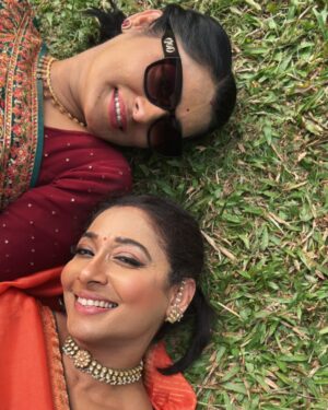 Shruti Ulfat Instagram - My Preeto.. u are a darlin… i am so happy n blessed to have a friend like you.. I am so myself with you and there is no pretence or judgments in our friendship.. i love our travel time to our shoot n back..our chitchats n sliences.. and our fun n happy moments during pur shoots. Uou make me so comfortable.. though I am the elder one but yet u are so mature than me n show me the mirror from various angles. Thank u my Preeti for just being . ❤️❤️ @preetipurichoudhary