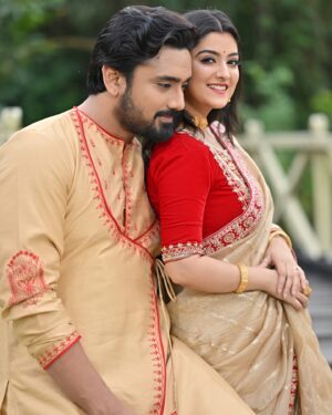 Shweta Bhattacharya Instagram - SWRU(Sweta Rubel)❤️
Makeup @withlovesuranjan 
Photographer @arindumbhattacharjee 
Styled by @rudra_saha_official 
Wardrobe @biki_couture