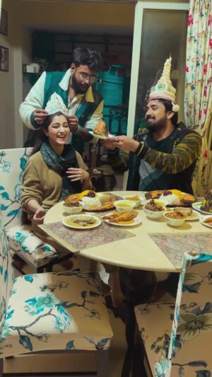 Shweta Bhattacharya Instagram - Finally #Aiburobhat @bhattacharya.sweta21  r @rubel.official  er ❤️ 

@hortonscanteen ❤️ 

#aiburobhaatspecial  #swetabhattacharya  #rubeldas #rudrasaha #biye #kolkata #tollywood #banglaserial #love #maa #bangalibiye