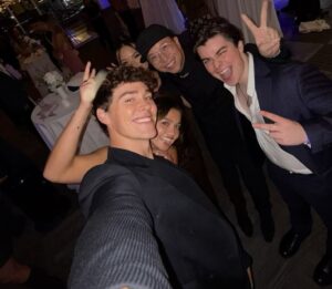 Siena Agudong Instagram - 💞🌷Sidelined: The QB and Me

~ premiere night ~

A special shout out to all those who may not have walked the carpet with us but nonetheless, worked so incredibly hard to produce what you’ll soon see on screen. Congratulations and thank you to everyone who worked on this movie:)

and some extra love to choreographer, @jeffreymortensen and to @ttempura for creating something so special and for guiding me through it all. I am in absolute awe of you and your work and your infectious passion for what you do. Thank you for the magic, the patience, and the beautiful storytelling in dance🩰 (ps. I miss you).

•••
november 29, 2024 on @tubi