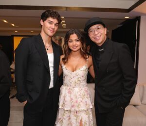 Siena Agudong Instagram - 💞🌷Sidelined: The QB and Me

~ premiere night ~

A special shout out to all those who may not have walked the carpet with us but nonetheless, worked so incredibly hard to produce what you’ll soon see on screen. Congratulations and thank you to everyone who worked on this movie:)

and some extra love to choreographer, @jeffreymortensen and to @ttempura for creating something so special and for guiding me through it all. I am in absolute awe of you and your work and your infectious passion for what you do. Thank you for the magic, the patience, and the beautiful storytelling in dance🩰 (ps. I miss you).

•••
november 29, 2024 on @tubi