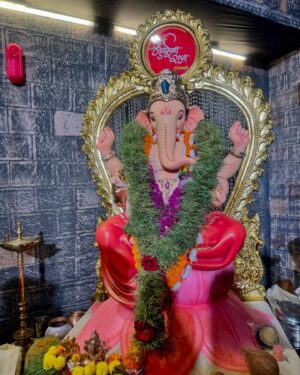 Sneha Wagh Instagram - Ganpati Bappa Morya🎉
Lalbaug Cha Raja ani Mumbai Cha Raja Pratham Divas SanDarshan
.
.
.
@jewelsofmyra 
.
.
.
#mumbaicharaja #lalbaughcharaja #ganpatibappamorya #ganeshfestival #ganeshchaturthi #sarangesneha #snehawagh