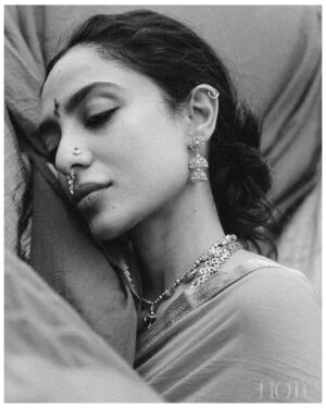 Sobhita Dhulipala Instagram - Raata sthaapana and Mangalasnaanam ☀️