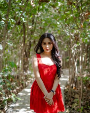 Sonal Vengurlekar Instagram - 