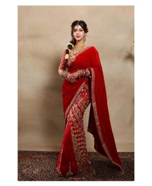 Sonarika Bhadoria Instagram - Pehla Karvachauth aur meri Shaadi ka lehenga
🫠♥️🧿

🌙🪞🪷✨

📸 @mediamansionx