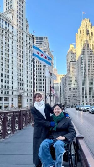 Song Ji-eun Instagram - 2024년 지나온 소중한 시간들에 감사하며🙏🏻
2025년은 더 사랑하고 더 용서하고 더 나누고 더 기도하는 멋진 한해를 만들어 보자🤍