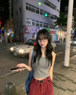 Song Ye-bin Instagram - 한여름의크리스마스