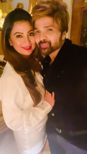 Sonia Kapur Instagram - ❤️❤️❤️ @realhimesh happy birthday to me ❤️❤️❤️