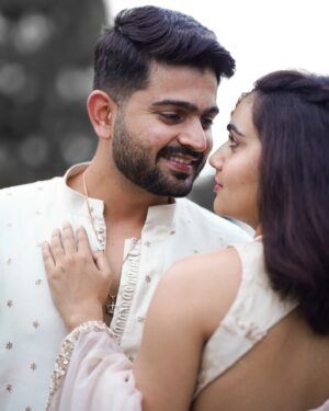 Sonia Singh Instagram - Growing together 🥰❤️

Dress courtesy: @shilpacouture ♥️
P.C - @_surya_teja_9 💛