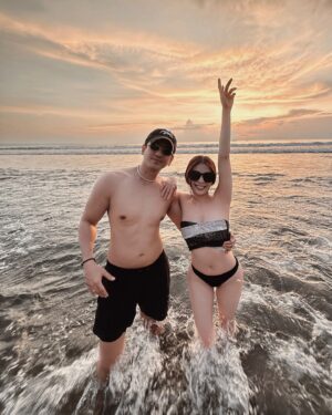 Sonya Pandarmawan Instagram - Love the way we started the year🤍

#Bali #Jamesonya