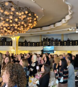 Sophia Bush Instagram - I am so behind on celebrating the good — holidays and work are wild! — but first up as a latergram must be the incredible @hollywoodreporter breakfast this week, celebrating the women in our industry and the work they’re doing. From honoring @nicolekidman’s iconic body of work — and her advocacy for women writers and directors and producers, which has been record breaking over the last seven years — to @selenagomez’s using her platform for oh so much good. My sweet angel! Then we had @kerrywashington presenting scholarship winners, and the dearest @ace.is.wild speaking about her profound documentary. When women change their lives they change the lives of everyone around them. This room was a joy to be in. I adore being a part of this stunning community.

Thank you to my @brunellocucinelli_brand family for the perfect look, and my darlings @charlottetilbury and @peace_love_alicia for the glam befitting such a room. 

As she accepted her award named after her mentor, Sherry Lansing — who was the first woman to head a major Hollywood studio — Kidman said “there was this woman who was real and interested and had seen my work — which was minimal at that time — but had seen it and talked to me just like I deserved to be there.” And the rest, as they say, was history. That’s the power of women who make art. Art is it 🩶🩶🩶