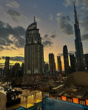 Sophie Choudry Instagram - Kicking off Jan 2025 with magical sunsets, breathtaking views and a touch of Dubai magic ✨ Here’s to a year that glows as brightly as this city! 🌅🌟 #NewYearVibes #hello2025 #dubai @addressdubaimall 

 #DubaiDreams #sophiechoudry #burjkhalifa #sunset #sunsetlover #sophiechoudry