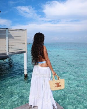 Sophie Piper Instagram - Island life 🩵 @kandima_maldives