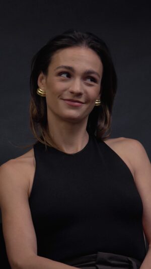 Sophie Skelton Instagram - #Outlander stars #SamHeughan, #CaitrionaBalfe, and #SophieSkelton are used to time travel onscreen, but how well do they know each other’s real-life pasts? Find out at the link in bio.