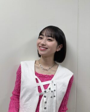 Sora Tamaki Instagram - 💰

今日はカネオくんです！
今回はお弁当について。

私は、お弁当って聞くだけでテンションが上がります！
実はカネオくんの収録の時のお弁当も、とても美味しくて毎回楽しみにしているんです♪

全部食べてみたいと思うほど、素敵なお弁当がたくさん紹介されています🍱
　
ぜひご覧ください！

👗@uttrykk_official
👢@alm._official
💎@abiste_official

#有吉のお金発見突撃カネオくん 
#田牧そら