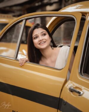 Soumi Ghosh Instagram - বইপাড়া 🌸