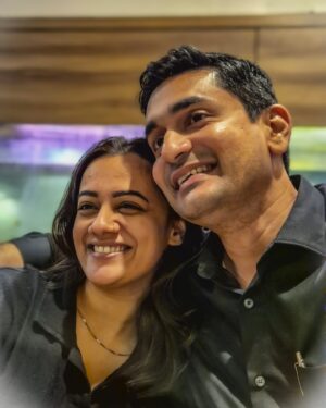 Spruha Joshi Instagram - Happy happy birthday Dadad! ❤️ You are absolutely welcome for the amazing homemade chocolate brownie by the way!! 🤩🥰