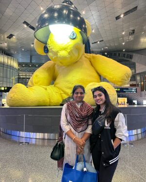 Srinisha Jayaseelan Instagram - Happy Birthday Mummy❤️💜🧿
I couldn't imagine my life without you, Mummy. Your love and support have made every moment so beautiful and meaningful. Thank you for all the sacrifices you've made and for always being there to lift me up. I love you so very much😍💜❤️🧿
