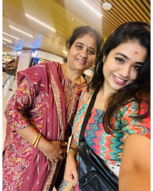 Srinisha Jayaseelan Instagram - Happy Birthday Mummy❤️💜🧿
I couldn't imagine my life without you, Mummy. Your love and support have made every moment so beautiful and meaningful. Thank you for all the sacrifices you've made and for always being there to lift me up. I love you so very much😍💜❤️🧿