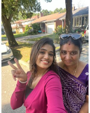 Srinisha Jayaseelan Instagram - Happy Birthday Mummy❤️💜🧿
I couldn't imagine my life without you, Mummy. Your love and support have made every moment so beautiful and meaningful. Thank you for all the sacrifices you've made and for always being there to lift me up. I love you so very much😍💜❤️🧿
