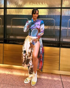 Sriya Reddy Instagram - #2025 @_huemn @schiaparelli