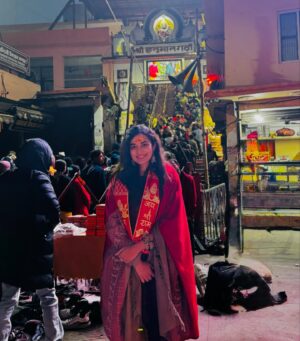 Stefy Patel Instagram - Toh apne birthday week pe hum Ram Lalla ji and hanuman ji se milne Ayodhya gye the 🙏♥️
.
.
Blessed and grateful for such a beautiful start of 2025🥰