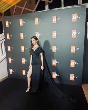 Su Burcu Yazgı Coşkun Instagram - Cannes 🇫🇷🖤

@dorukkakiz @studiotayfunkaba
