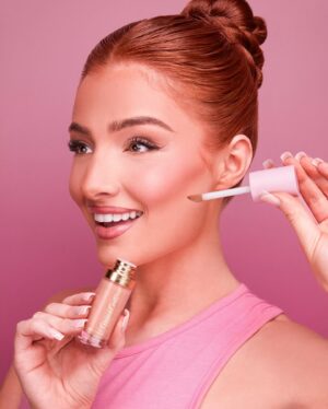 Summer Harte Instagram - Doll face 🎀🩷💕💘💓 
Beauty shots for @__dollbeauty_ 🩷