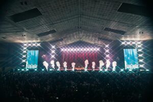 Sunidhi Chauhan Instagram - Really felt like home!! Thank you for showing up❤️❤️❤️ 

#sunidhilive #sunidhichauhan #iamhome #kolkata