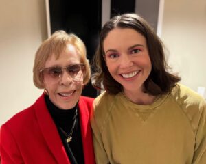 Sutton Foster Instagram - Two Freds.
I love you Carol Burnett. 

#carolburnett #onceuponamattress