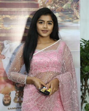 Suveta Shrimpton Instagram - Rajakili 🎬
#audiolaunch #trailerlaunch
🥻 @designed_by_sindhu 
Hairdo @sha_cin_makeover 
.
.
#dreambig #dreamconetrue #nevergiveuponyourdreams #keepmoving #positiveenergy #hopeitworks #pray #bepatient #rajakili #suveta #suvetashrimpton