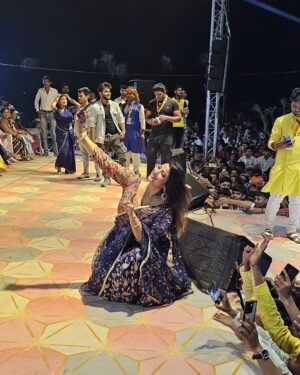 Sweety Chhabra Instagram - @samarsinghh Super event Chhath puja  Aksa beach Malad madh 🙏
#jaichhathimaiya🙏