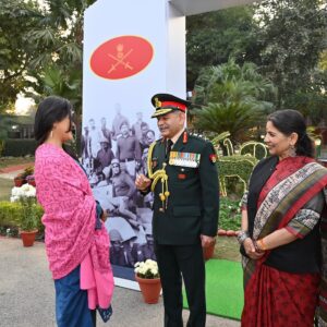 Sweta Singh Instagram - At the Army Chief’s residence on the occasion of Vijay Diwas #vijaydiwas #IndianArmy #1971
