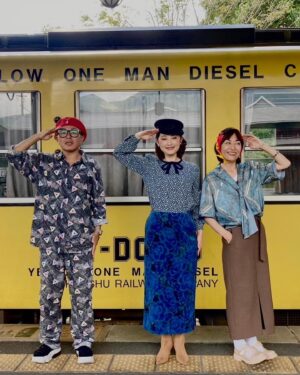 Takako Tokiwa Instagram - ショー旅
ラストはめちゃくちゃ楽しみにしていた電車の旅✨
最高でしたっ✨

#大分県日田市 
#梅の里 
#からの 
#特急かんぱちいちろく 

#でも最後は…
#ななつ星！！
#会えた喜び半端ない 
#😍 

#ジョー旅 
#楽しい旅をありがとうございました❤️