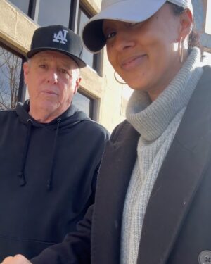 Tamera Mowry-Housley Instagram - Happy Birthday to my amazing dad! 🎉🎂 Wishing you a day filled with as much joy and love as you’ve given us through the years. We love you to the moon and back! ❤️Also throw back to this precious moment with you and @tiamowry .

#happybirthdaydad