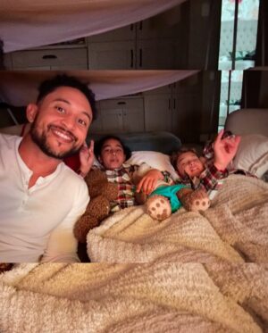 Tamera Mowry-Housley Instagram - What a joyous Holiday with my family. We have created wonderful memories that I will never forget. 🤗 The belly laughter, stories from the past and hugs that ignite the soul. I love you guys so so much and I’m so grateful. Fyi made my first sweet potato pie and it was a hit! Christmas dinner is always a treat to make and couldn’t have done it without my partner in the kitchen @adamhousley 

I’m stepping into 2025 with so much love and positivity, and I’m so ready for everything this year has to bring! 🎉 Thank you 2024, Hello 2025!

How did you spend your holiday season? Let me know in the comments—I’d love to hear! ❤️

#family #holidays #newyears #NYE #housleys #tamera #tameramowry #2025