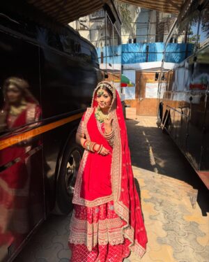Tanvi Dogra Instagram - Wedding season is here 😍✨
Pic credit goes to one and only @ankurvermaofficial 🫶💯🤗