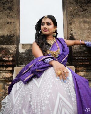 Tanvi Rao Instagram - She wears the crown of kindness ✨

Make up and hair : @makeover_by_shalini_ravi 
Photography : @sadu_photography 

#queen #princess #photoshoot #hair #makeup #tanvrao