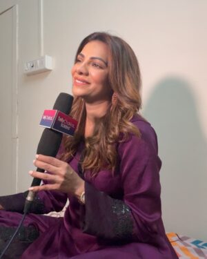 Tanvi Thakkar Instagram - The year did end with a BANG actually.
Was just settling down after a bad viral post my trip to the Netherlands when l lost a very close family member. Was just settling down again, healing my heart when I got a call for this show that I had been called for earlier
 but chose to let go of the offer cus I wasn’t mentally agree to give in so many hours because I wanted to be home with Krishay.
But I guess it was destined for me in some way. After a lot back and forth, I got on set and when I entered the makeup room I
wanted to turn back and get home. Was I ready for the commitment? Will my son be okay without me ?
Working moms, I feel you. It’s just that’s constant guilt that we deal with all the time.
But to my surprise, he’s okay. Happy to spend a few hours with
me in the morning before I head to shoot, happy to show me his toys on video call in the day, happy to spend time with the rest of his family at home.
And for us, We got to get back. Back to our jobs, our happy place. Cus we have our lives too to live don’t we ?
After all l am Krishays mom but l am also Tanvi Thakkar. Haina ?
And on the days off like today, I am a bandaid- stuck to my son the whole day because that’s my happiest place.
So yes, watch me on Deewaniyat, 6 pm on star plus!🤍🎈
Send in all the love 🤍

#momguilt #selflove #deewaniyat #cockrowandshaikaentertainment #starplus