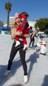 Actress Tara Lipinski HD Photos and Wallpapers January 2025