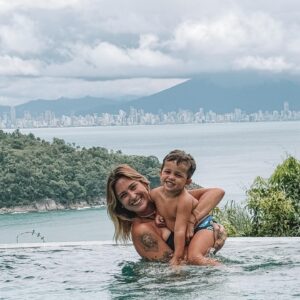 Tatiana Dias Instagram - agora eu lembrei porque amava tanto as férias! ❤️✨ 

vivemos dias incríveis aqui no @refugiodoestaleiro , obrigada por toda a recepção e carinho