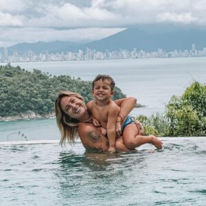 Tatiana Dias Instagram - agora eu lembrei porque amava tanto as férias! ❤️✨ 

vivemos dias incríveis aqui no @refugiodoestaleiro , obrigada por toda a recepção e carinho