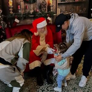 Tecia Pennington Instagram - Visiting Santa 🎅🏼 Holiday Festivities with the family 🎄